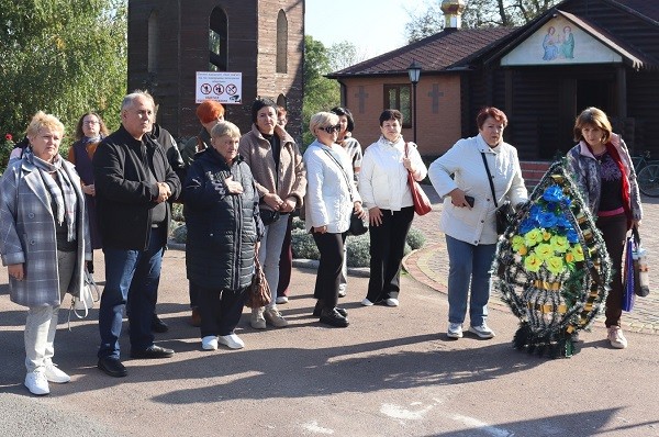 Зустріч розпочалася з вшанування пам’яті загиблих воїнів