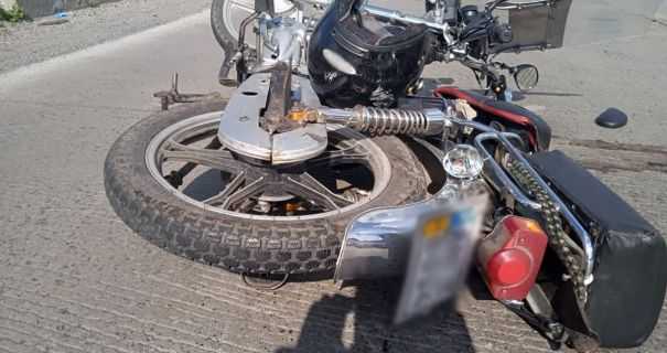У Житомирі пенсіонер на мотоциклі влетів у іномарку