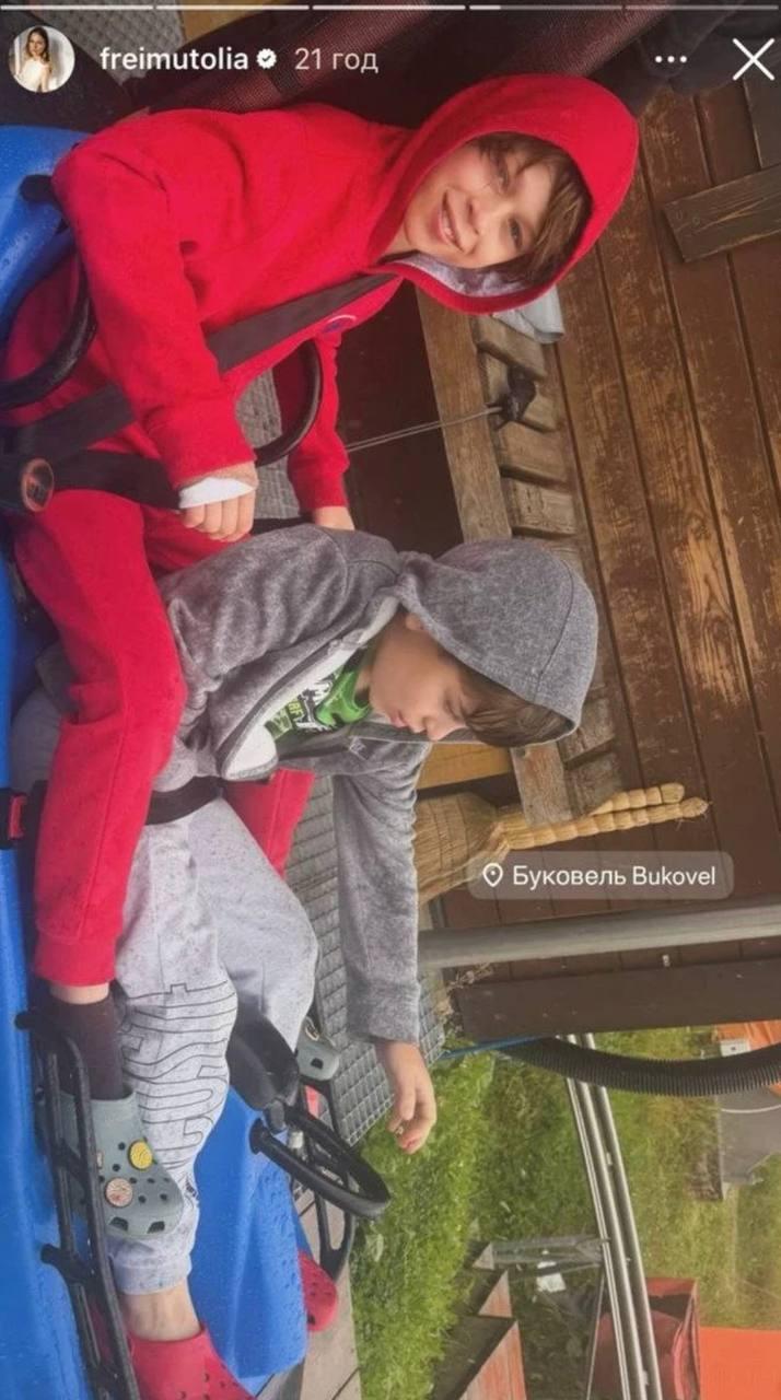 Син Ольги Фреймут на атракціоні