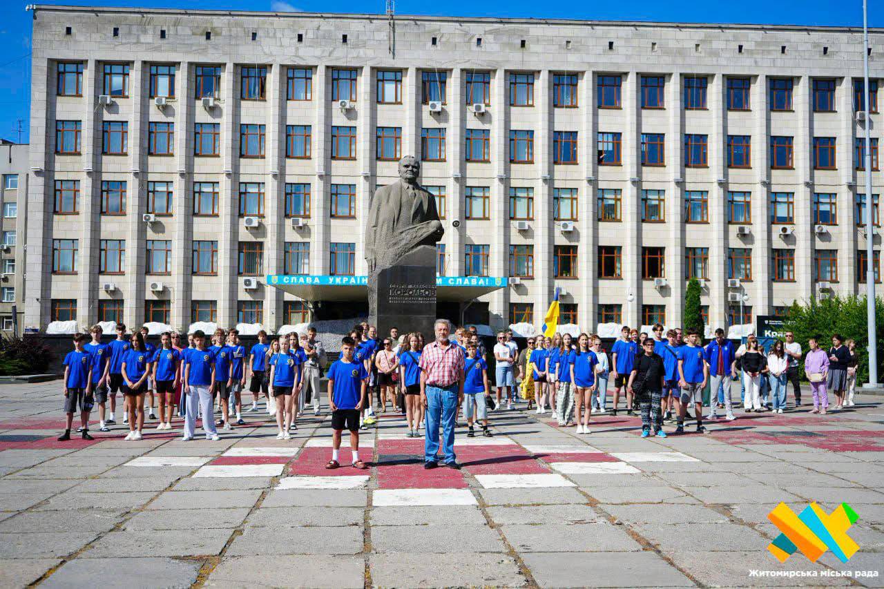 Житомирянки-“Сонечко” вирушають на всеукраїнські гастролі: де співатиме команда цього року!