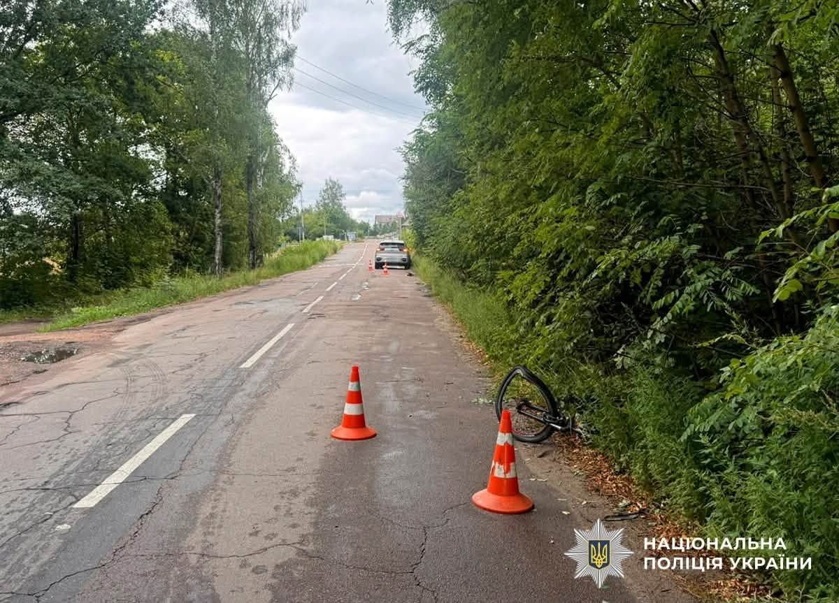 8-річний велосипедист під колесами авто на Вільському Шляху у Житомирі.