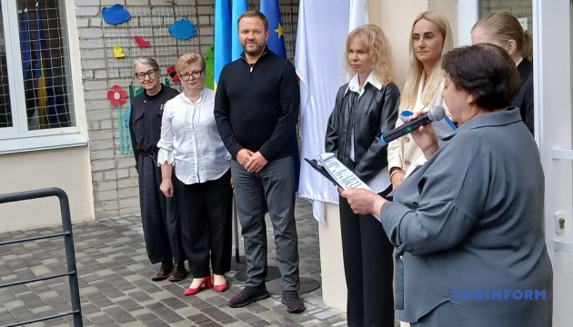 Міністр закордонних справ Естонії відкрив у Житомирі освітній центр «EDUHUB» для педагогів.
