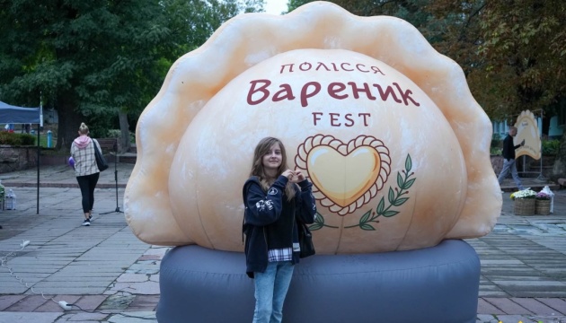 «Полісся. Вареник FEST» у Житомирі: смак традицій та сучасні кулінарні експерименти.