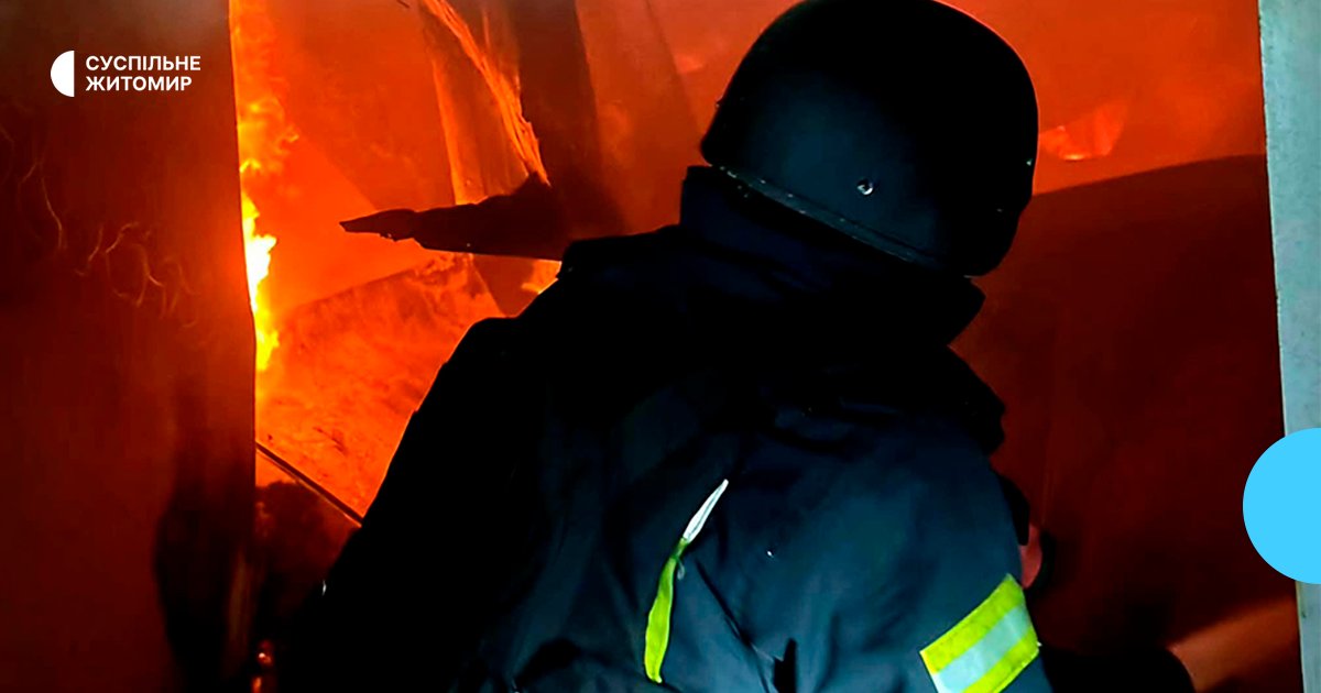Житомирщина під обстрілом: 7 об’єктів цивільної інфраструктури та енергетики зазнали атаки.