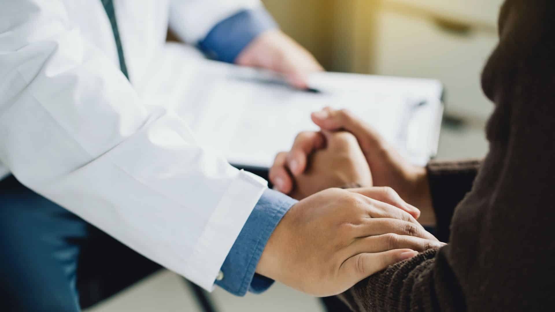 Психиатр при зависимости: в каких ситуациях нужна помощь специалиста